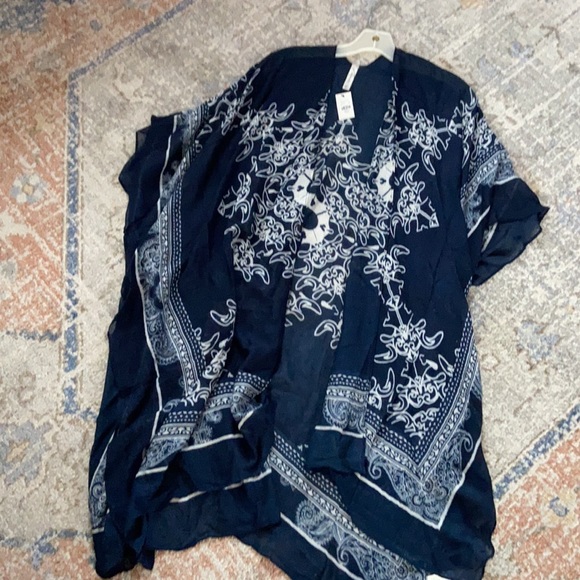 NEW Andey Mandala Printed Open Kimono Poncho Wrap - Picture 2 of 9